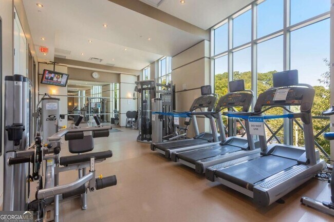 Building Photo - 1820 Peachtree St NW