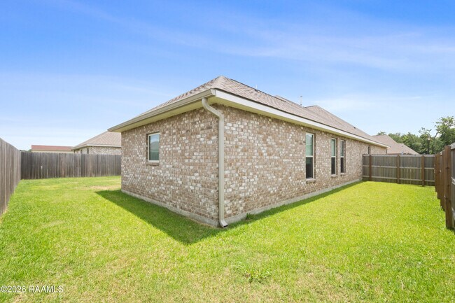Building Photo - 224 Wild Cherry Ln