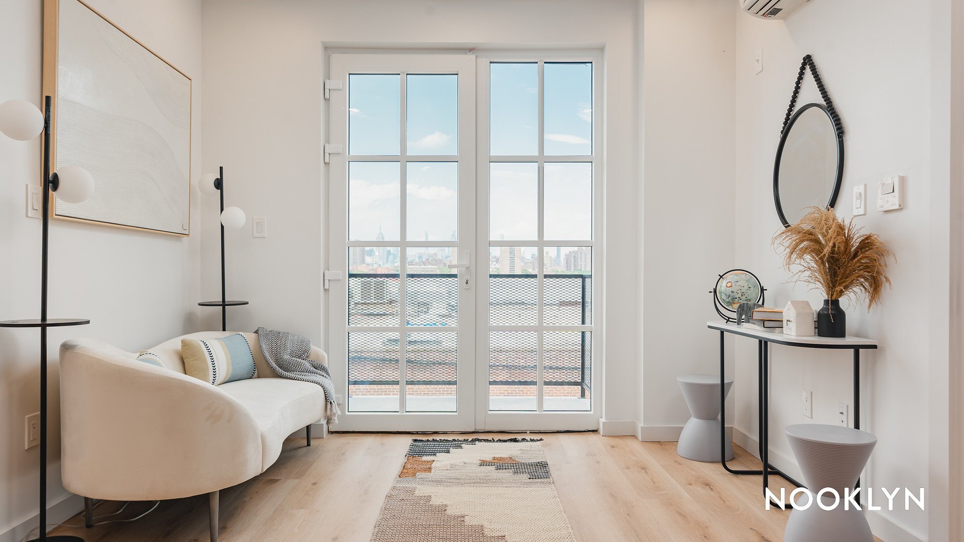 Building Photo - 68 Gold St