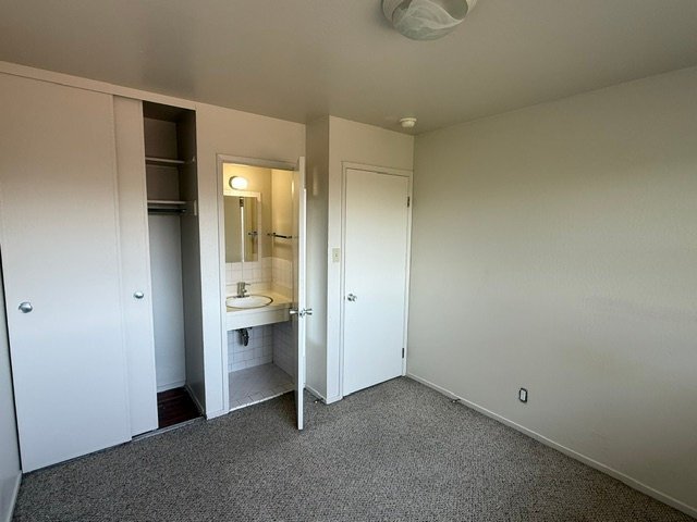 Building Photo - 2172 Blake St