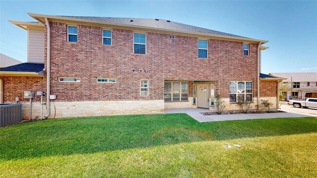 Building Photo - 2151 Big River St