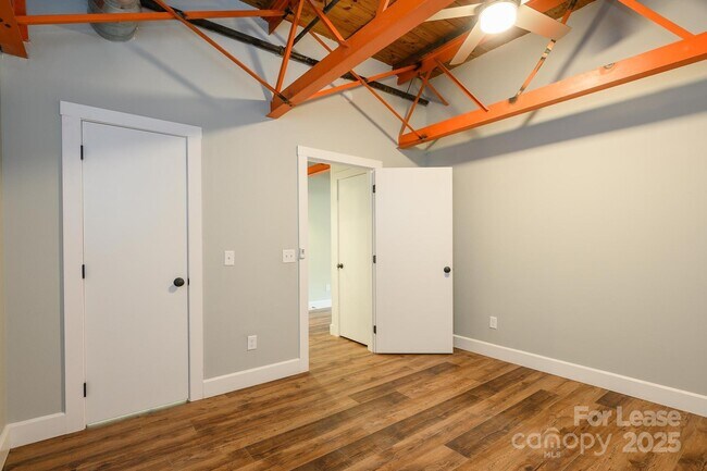 Building Photo - 1001 West Ave NW