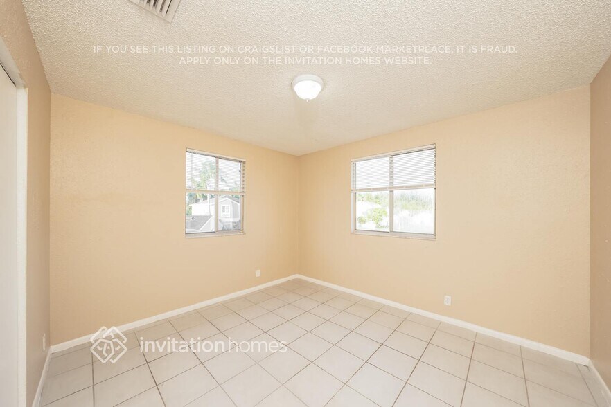 Building Photo - 9897 Moss Pond Dr