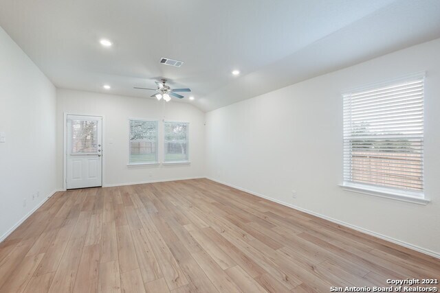 Building Photo - 3928 Claystone Canyon