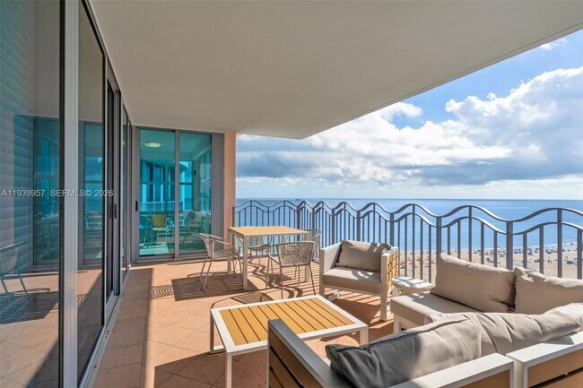 Building Photo - 1500 Ocean Dr