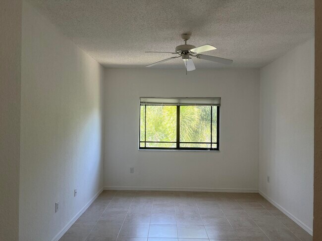 Building Photo - 2812 Grande Pkwy