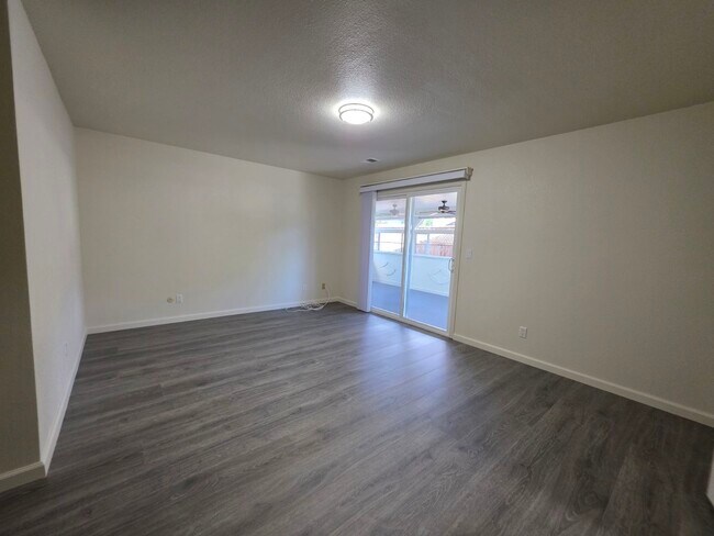 Building Photo - 4611 Harmony Pl