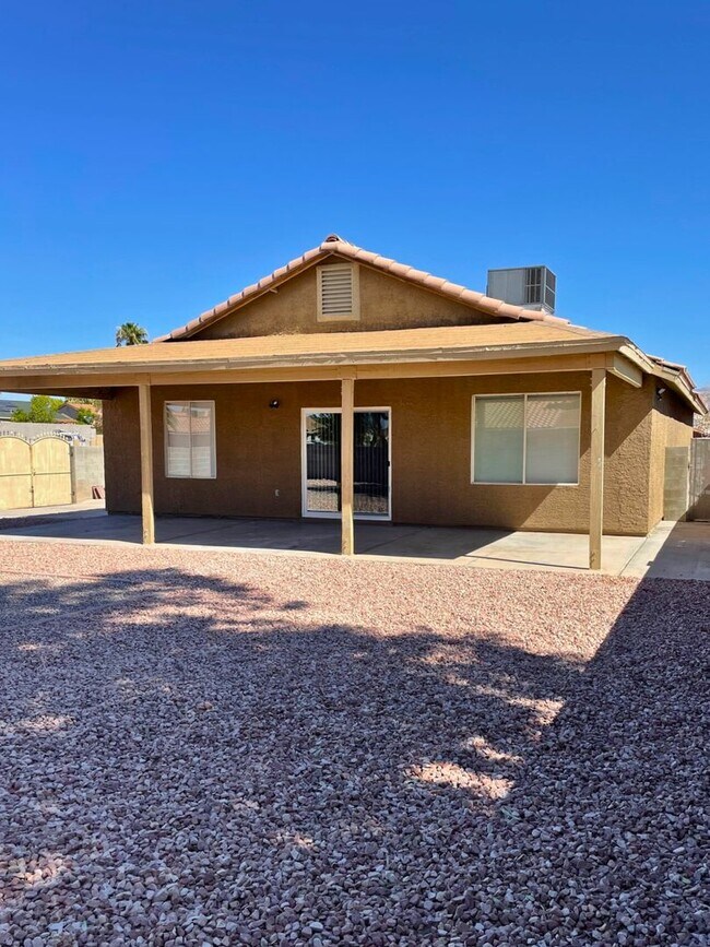 Building Photo - NEWLY RENOVATED 3BD/2BA SINGLE FAMILY HOME IN NORTH LAS VEGAS!