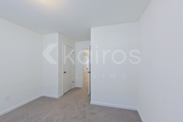 Building Photo - 115 Dudley Wy