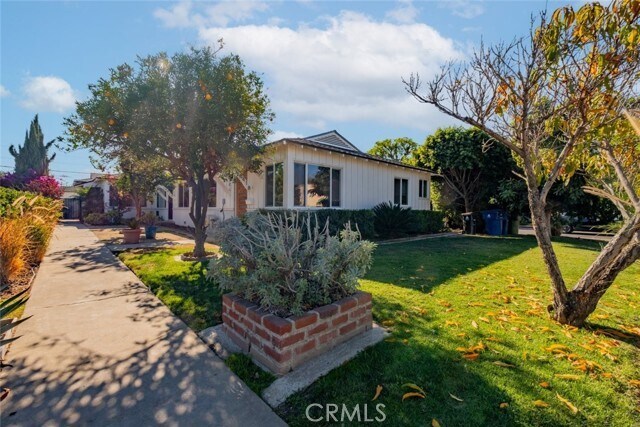 Building Photo - 14418 Martha St