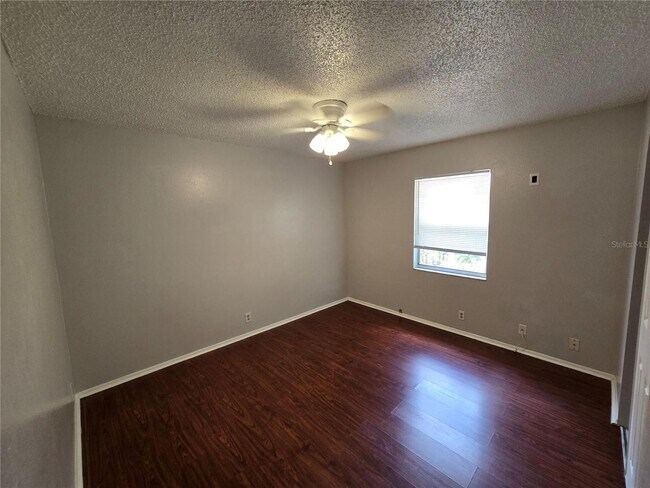 Building Photo - 5665 Struthers Ct