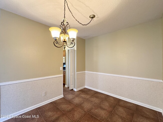 Building Photo - 1211 Marquise Ct