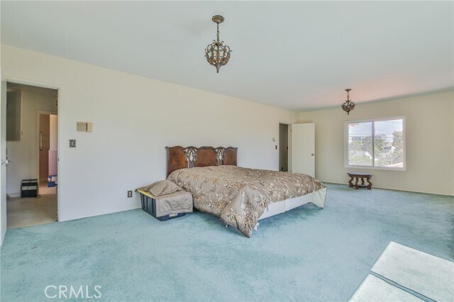 Building Photo - 3744 Pine Ave