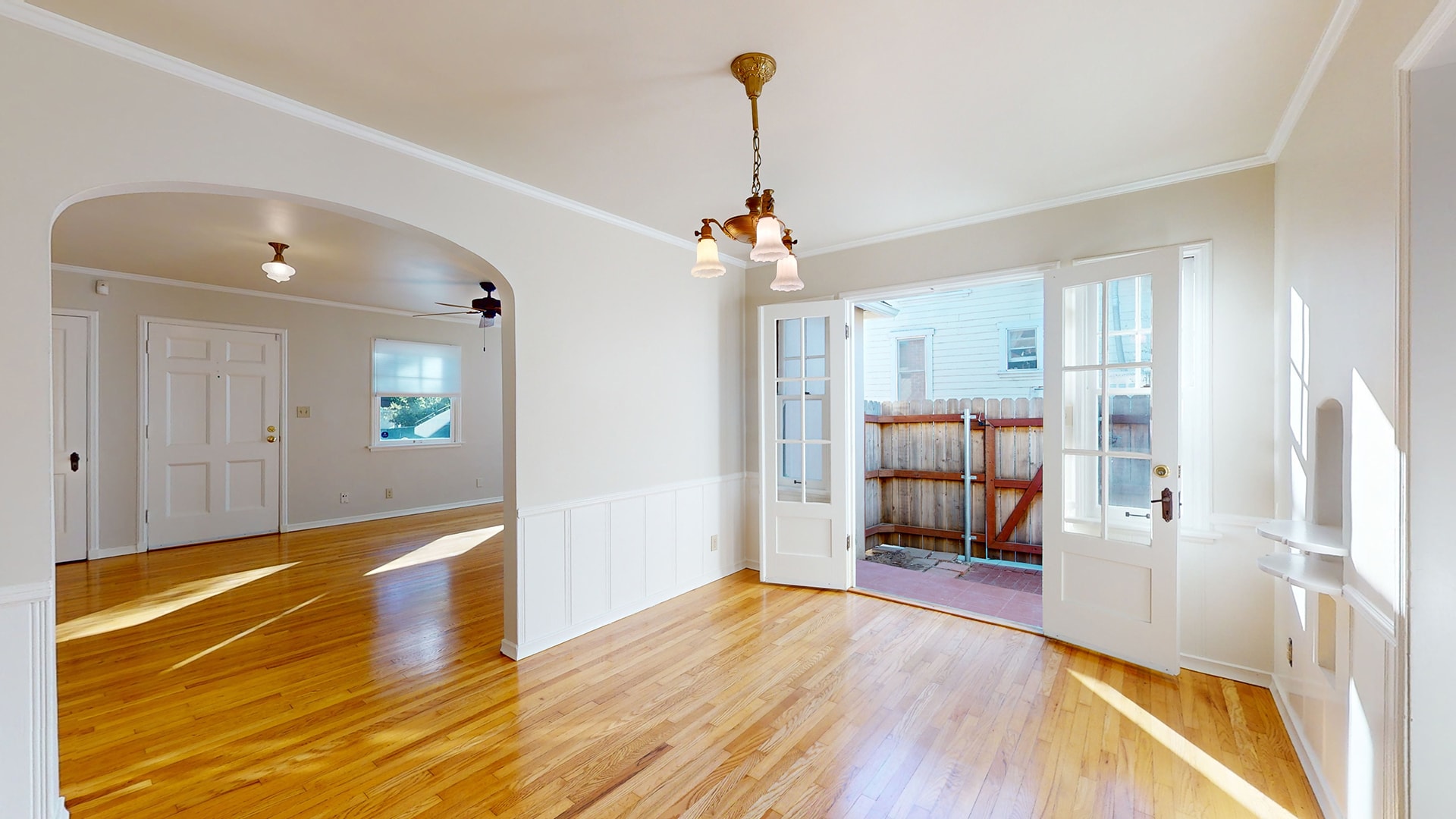 Dining Room to Side Yard - 587 Prescott St