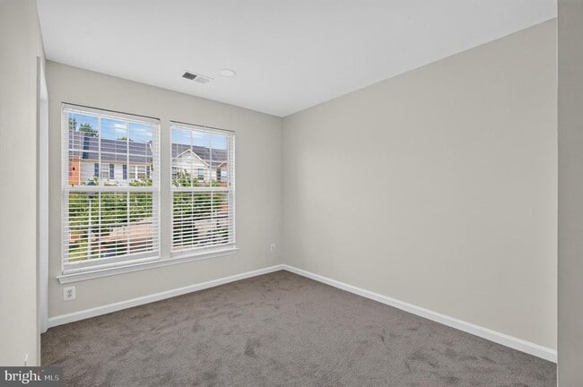 Building Photo - 15044 Gaffney Cir