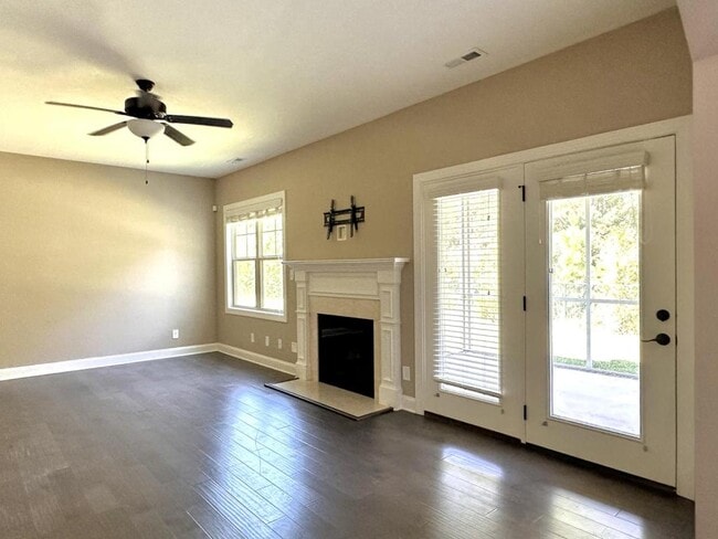 Building Photo - 3613 Camberly Dr