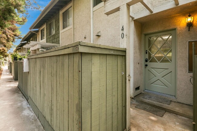 Building Photo - Welcome to your serene 3 BR 2.5 BA Townhome in College Park, San Diego!