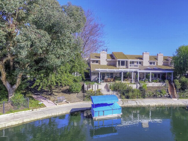 Building Photo - 23150 Park Sorrento