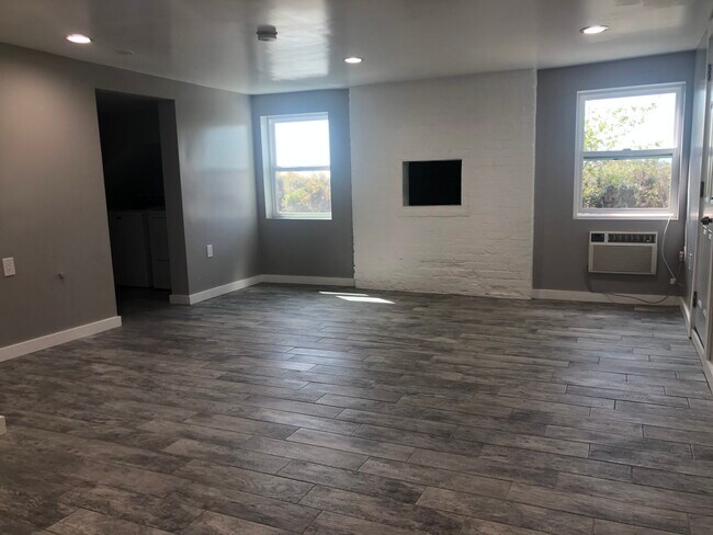 4th bedroom lower level - 16655 Marquez Ter