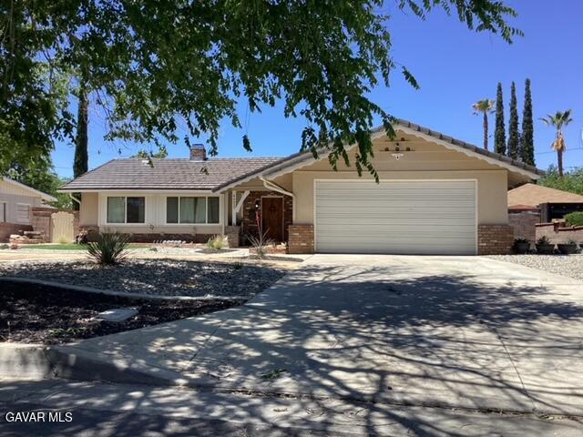 Primary Photo - 44839 Kingtree Ave