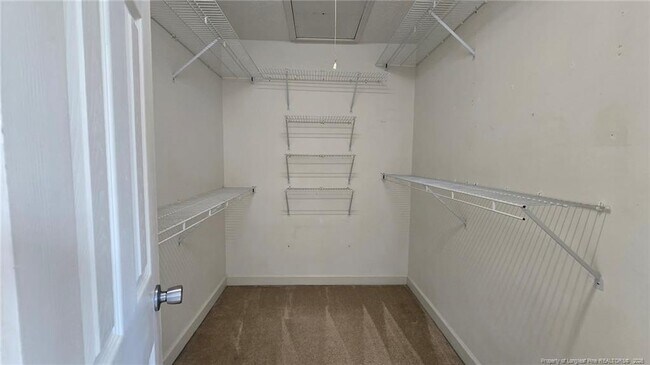Building Photo - 4488 Penhurst Ct
