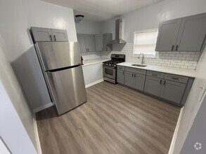 Building Photo - 1708 41st St