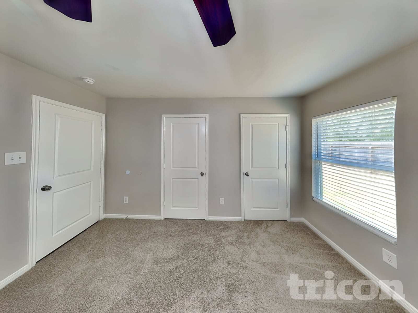 Building Photo - 15649 Del Norte Dr