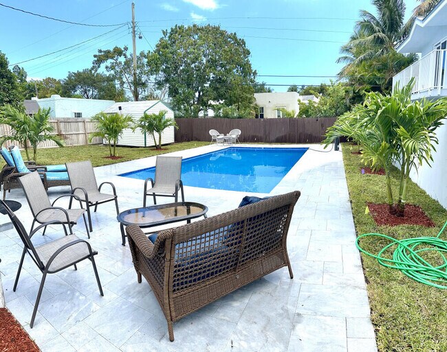 Building Photo - 232 Dixie Blvd