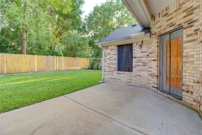 Building Photo - 21319 Pennshore Ln