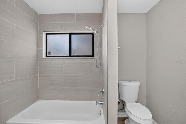 Building Photo - 1206 Sail Way