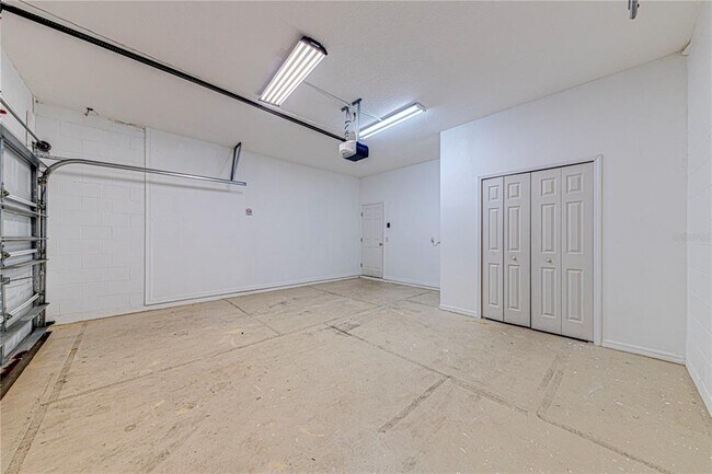 Building Photo - 360 Tupelo Cir