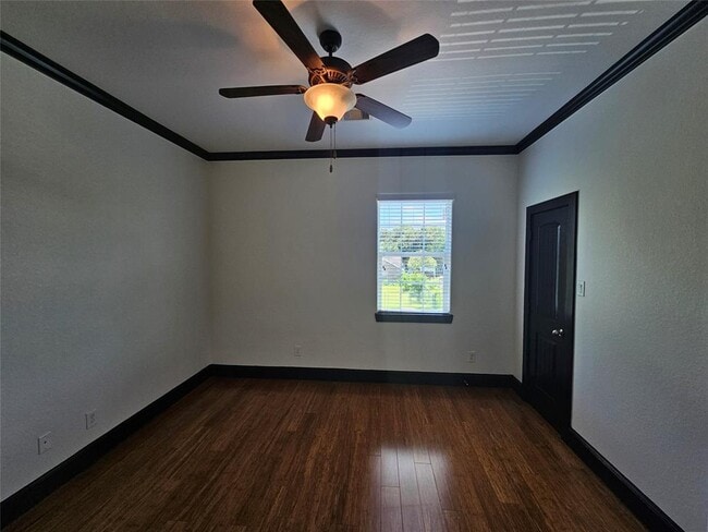 Building Photo - 6724 Keats Ave
