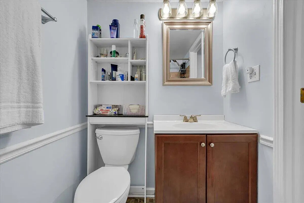 Building Photo - 5260 Crossbow Cir