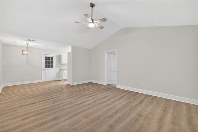 Building Photo - 37 Peach Forest Way