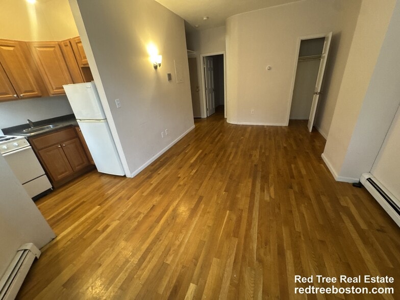 Building Photo - 67 S Huntington Ave