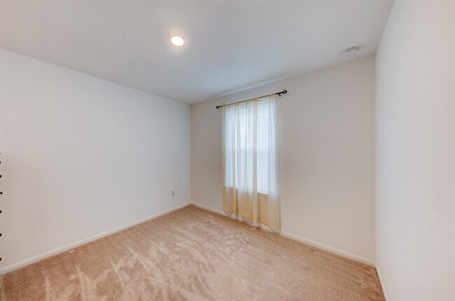 Building Photo - 23911 Grass Hook Ln