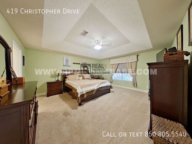 Building Photo - 419 Christopher Dr