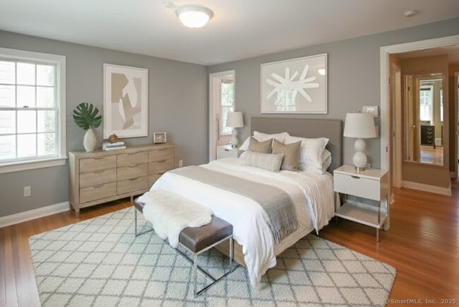 Building Photo - 259 Wilton Rd