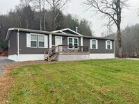 Building Photo - Quiet furnished retreat located in Erwin- Available NOW!