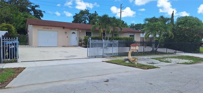 Building Photo - 15403 SW 107th Ct