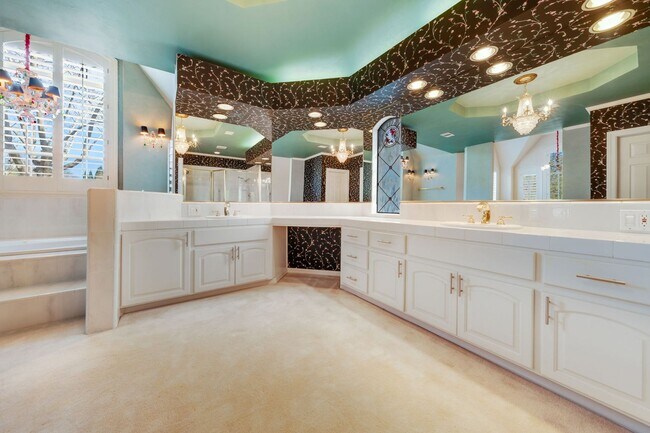 Building Photo - Luxury Custom Home in Folsom with Pool, 3-Car Garage & 4,300+ Sq Ft!