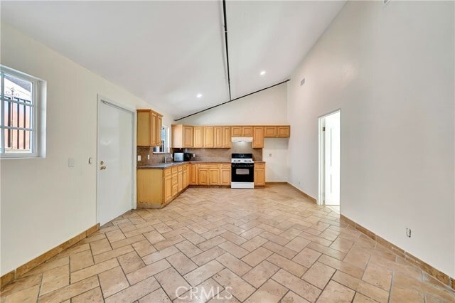 Building Photo - 6933 Amigo Ave