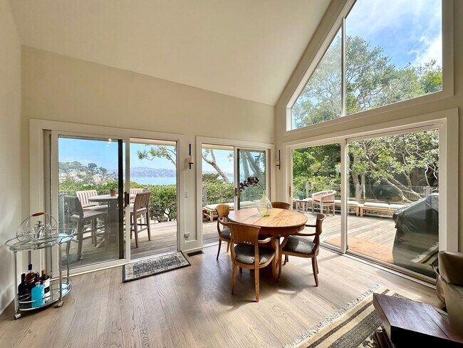 Building Photo - Stunning Sausalito Retreat with Bay Views & Private Meadow