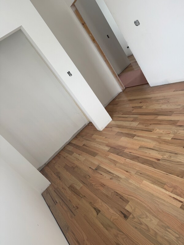 Building Photo - 1249 S Kedvale Ave