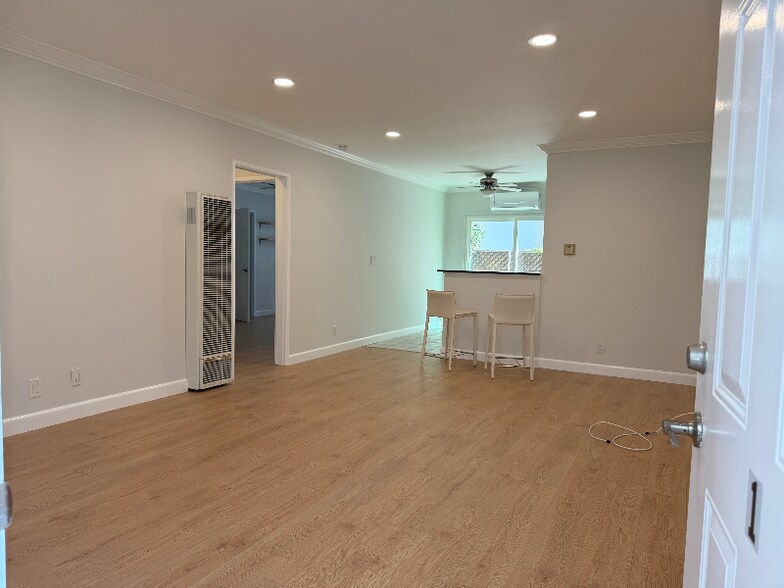 Building Photo - 1230 25th St