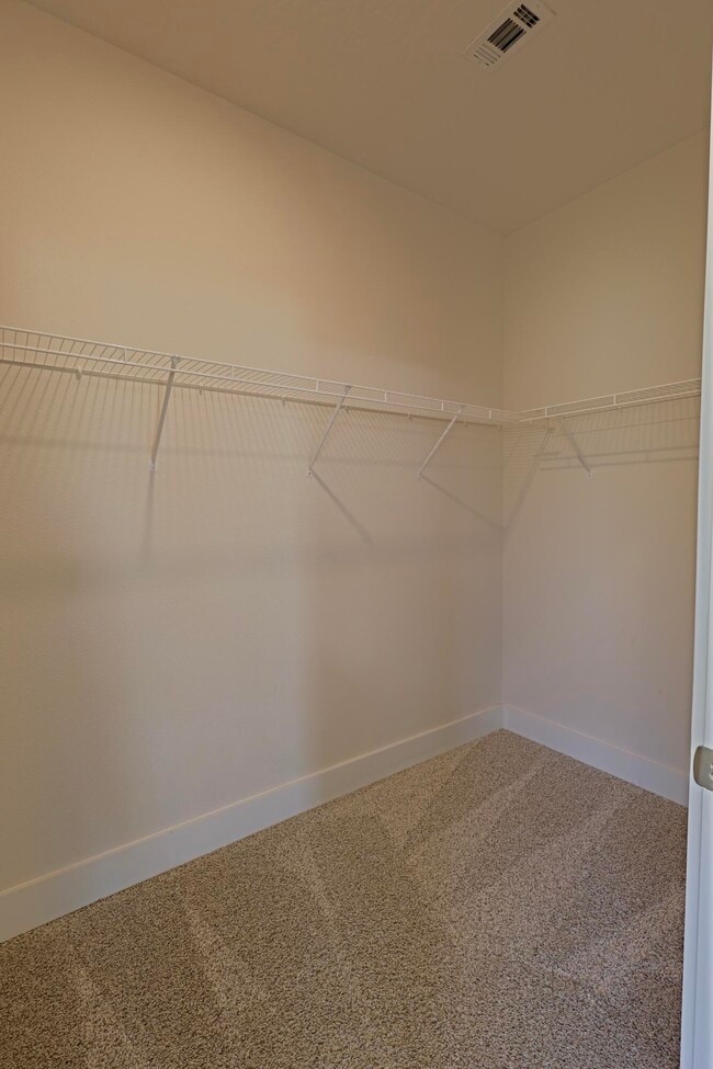 Building Photo - 6248 Jenks Dr