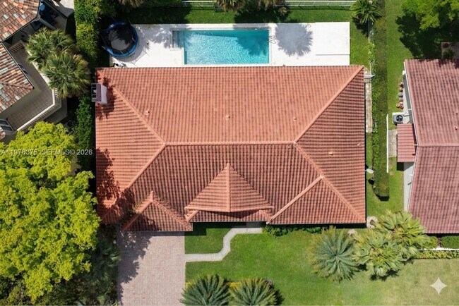 Building Photo - 4934 NW 94th Doral Pl