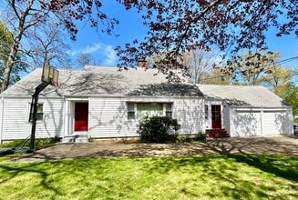 Building Photo - 478 Judd St