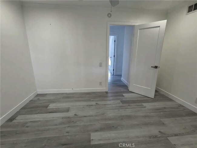 Building Photo - 7049 Semrad Rd