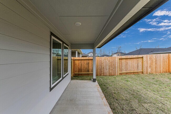 Building Photo - 1718 Battisti Dr